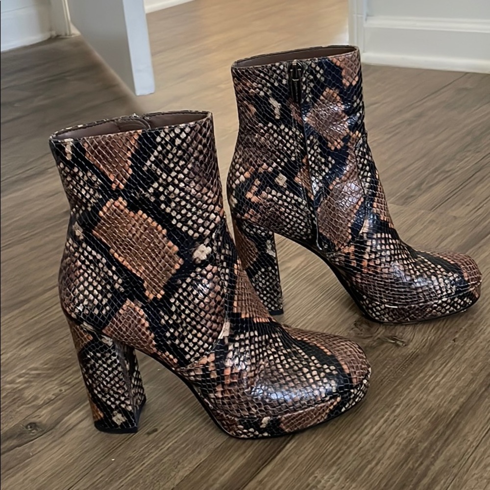 Vince Camuto Boots